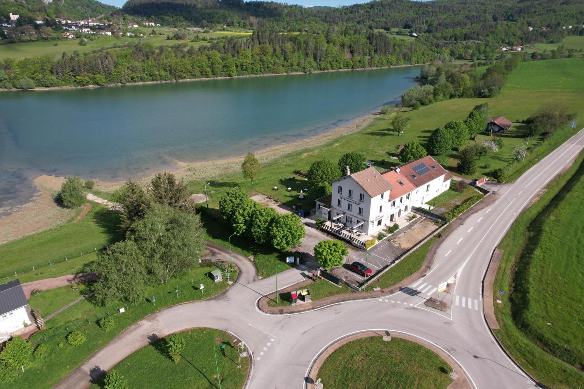 Hotel Au Moulin Du Pont à Samognat Extérieur photo