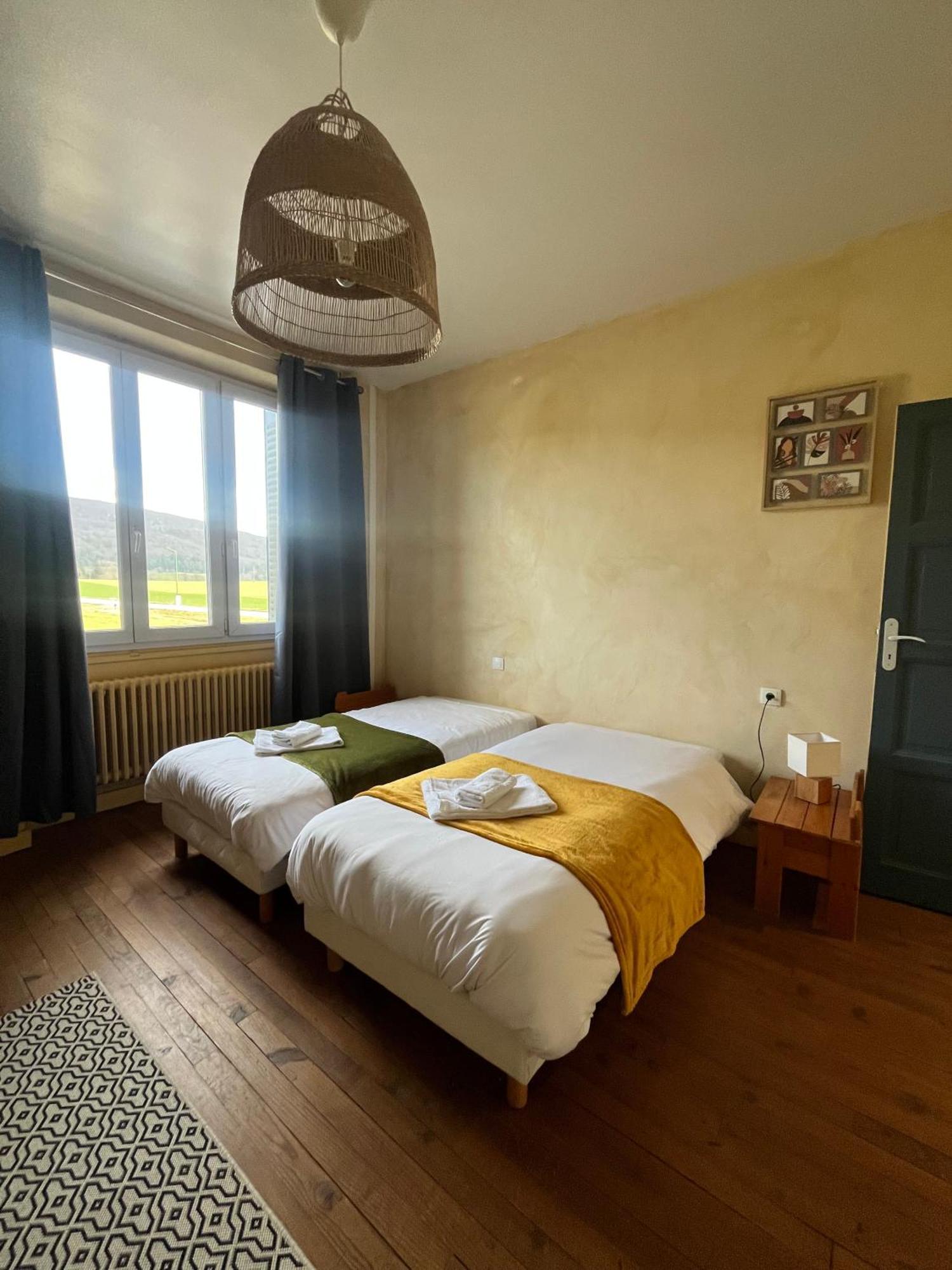 Hotel Au Moulin Du Pont à Samognat Extérieur photo